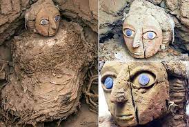 Ancient Untouched Royal Tomb Found in Peru - ROBERT SEPEHR