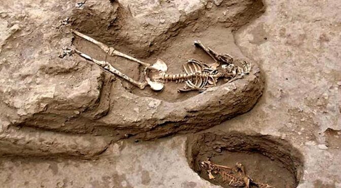 1,200-Year-Old Ceremonial Temple with Six Female Sacrifice Victims Unearthed in Peru