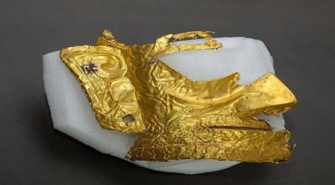 Archaeologists Uncover 3,000-Year-Old Gold Mask In China Belonging To A Mysterious Ancient Society