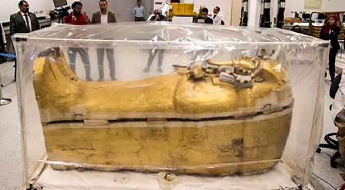 King Tutankhamun’s 3300-Year-Old Gold Coffin to Be Restored After Nearly a Decade