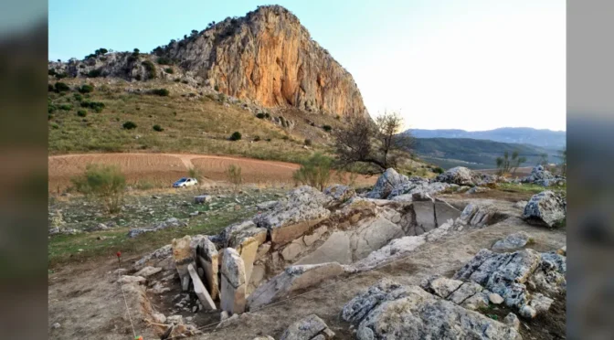 5,400-year-old tomb  discovered in Spain perfectly captures thesummer solstice