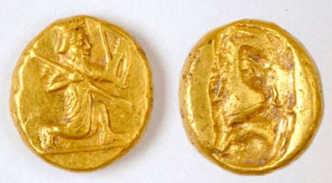 Classic Pot of Ancient Persian Gold Coins Unearthed in Turkey